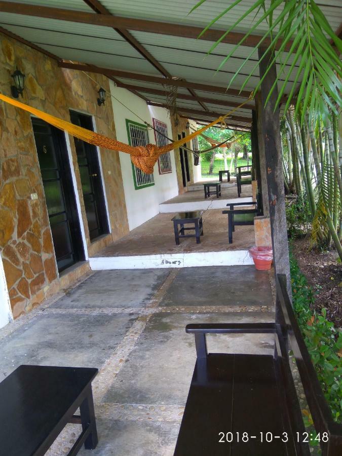 CABAÑAS el PORVENIR Palenque Exterior foto